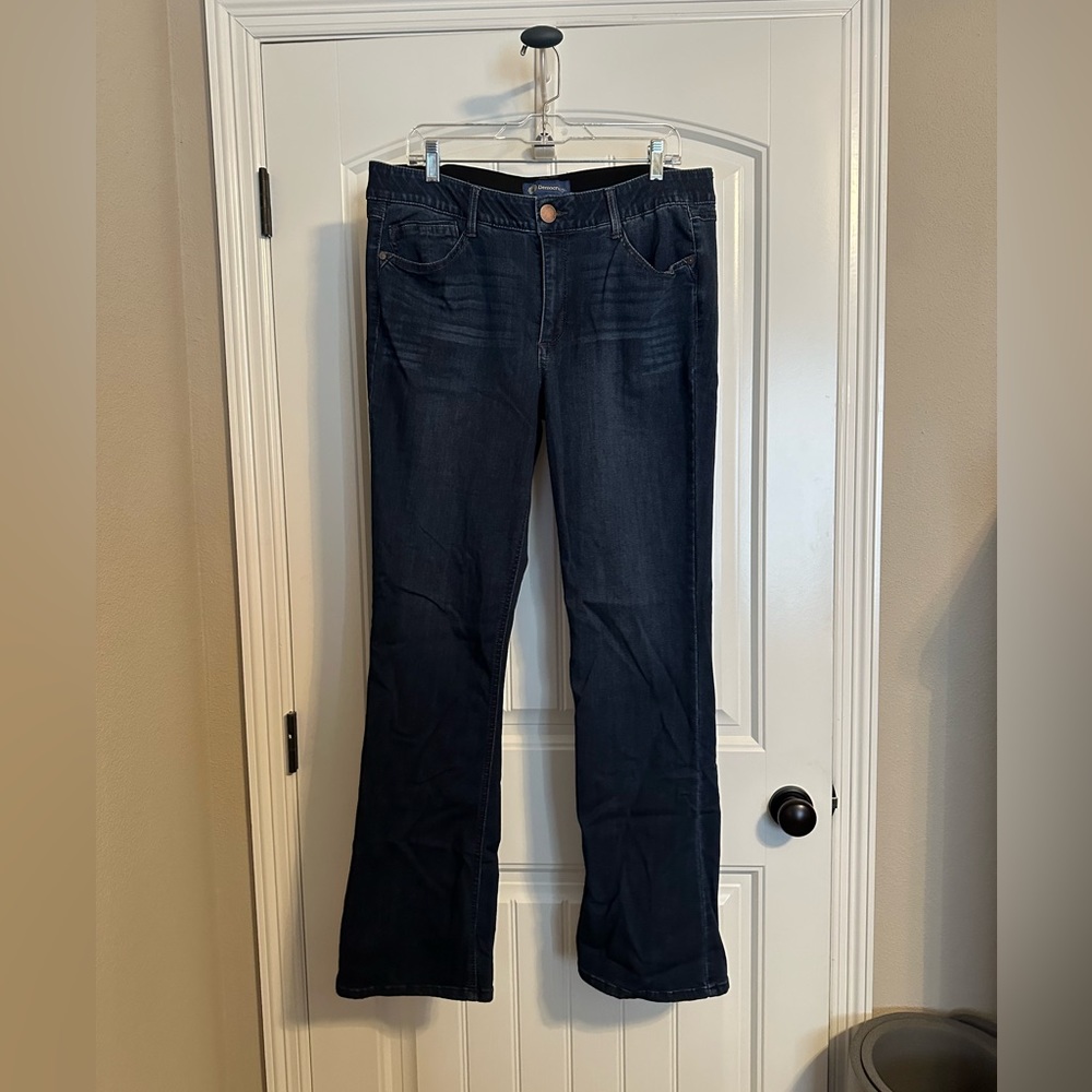 Democracy size 16 Absolution boot cut jeans. 32” inseam.